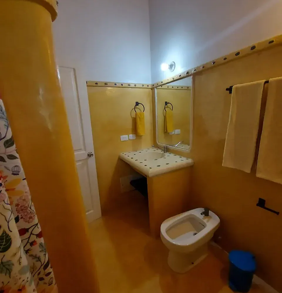 apartamentos en playa las ballenas baño