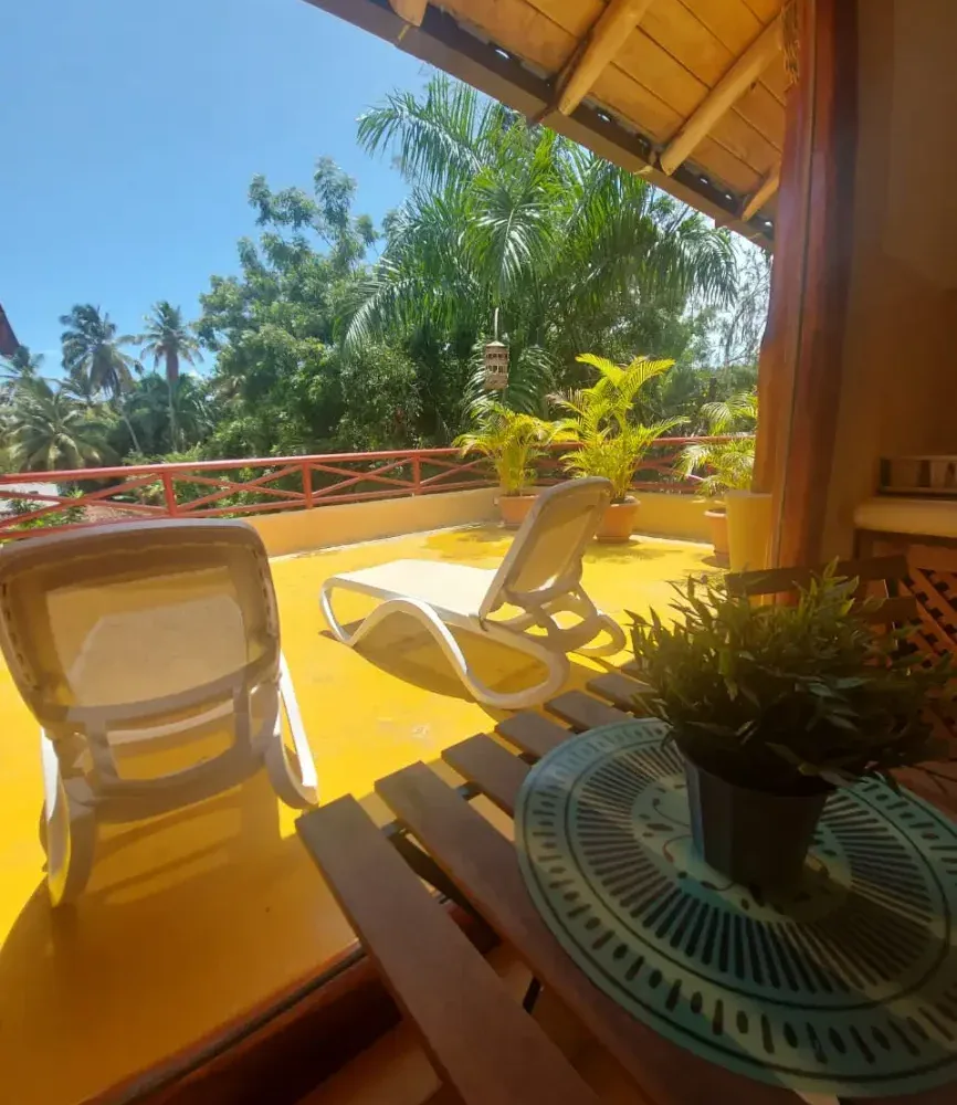 apartamentos en playa las ballenas terraza