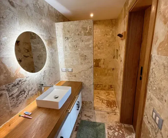 apartamentos frente al mar en venta en las terrenas baño + espejo mas lavamano