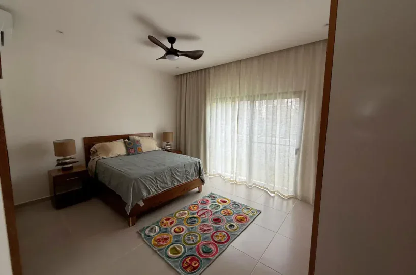 apartamentos frente al mar en venta en las terrenas habitacion desde un angulo