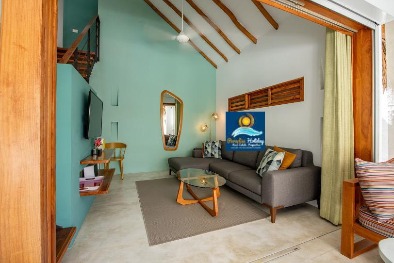 Apartamento cómodo con sala de estar, aire acondicionado y decoración moderna.