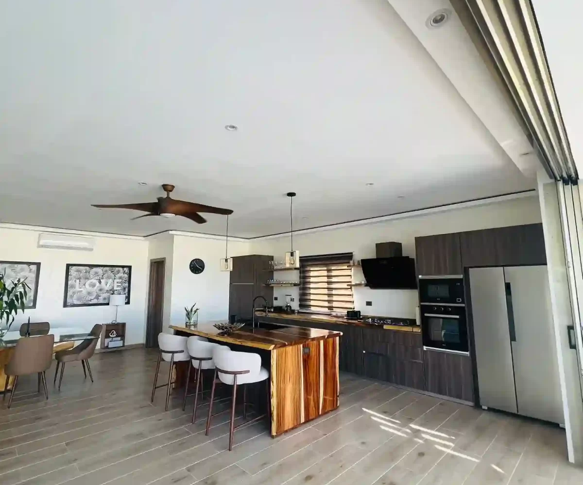 salon cocina y comedor villa moderna las terrenas