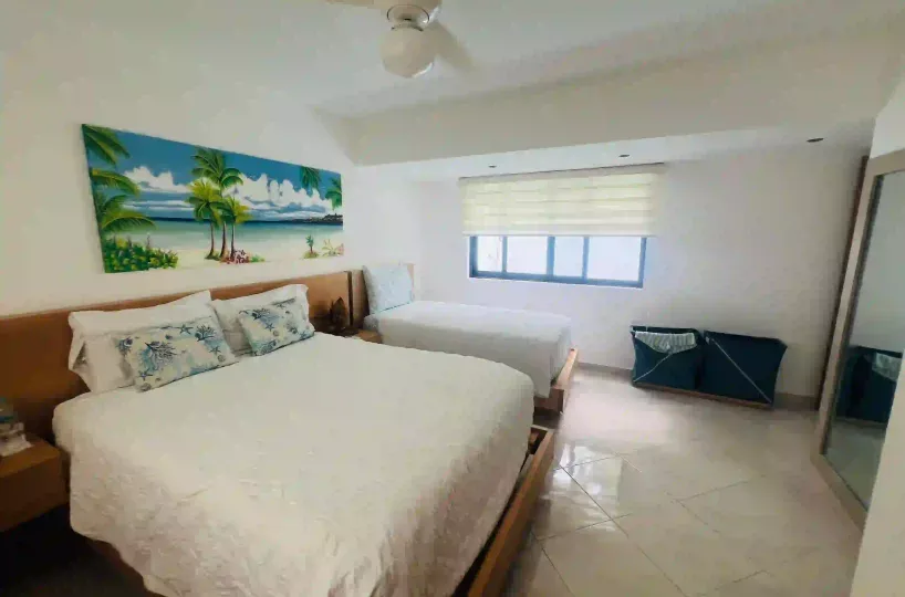 Inmobiliarias Paradise Holiday Vende