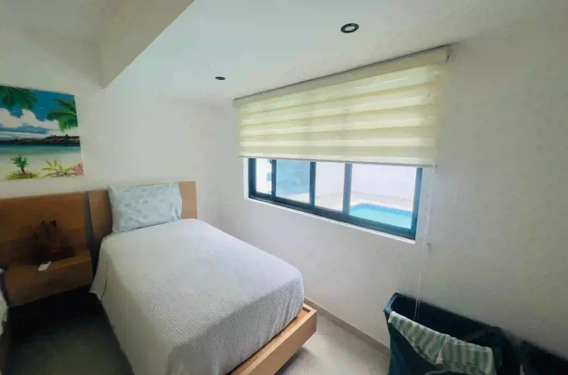 Inmobiliarias Paradise Holiday Vende