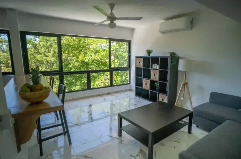 Inmobiliarias Paradise Holiday Vende