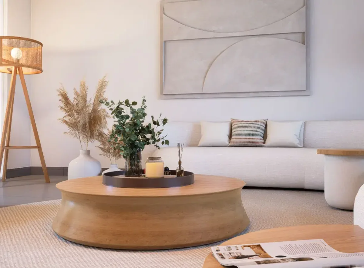 Conjunto de sala moderna en Playa el Portillo, Las Terrenas, con mobiliario minimalista y decoración.