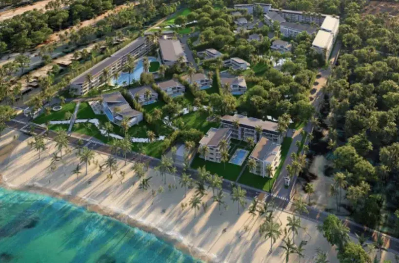 Complejo residencial Paradise Holiday en Las Terrenas, vista aérea de la playa El Portillo.