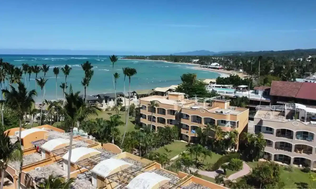 Apartamento con vista al mar en Las Terrenas, cerca de Playa Las Ballenas.