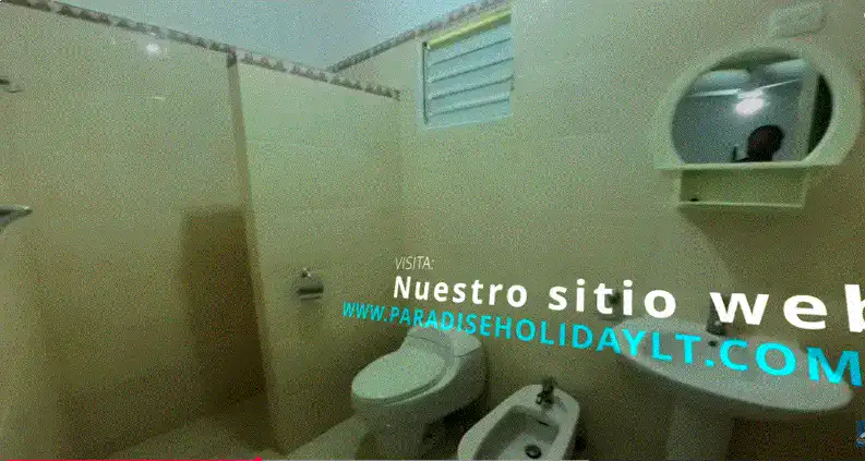 villa en venta en Samaná en la playa baño